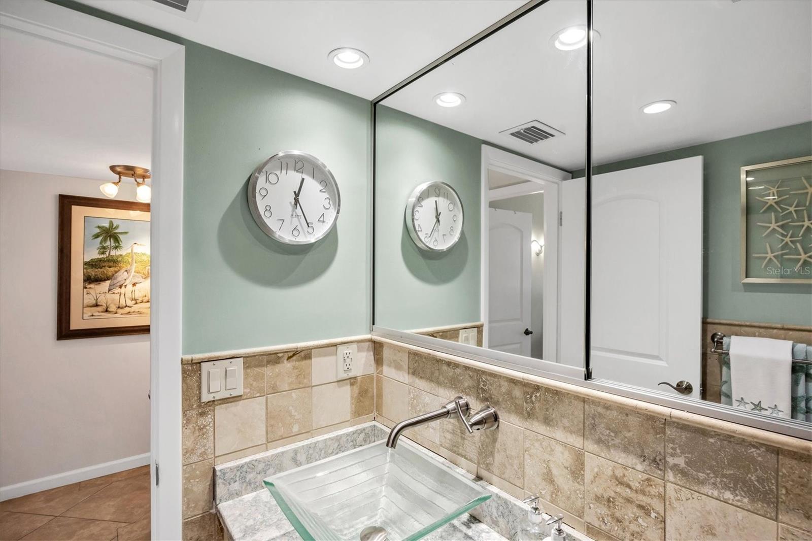 ARBOMAR APTS - Residential