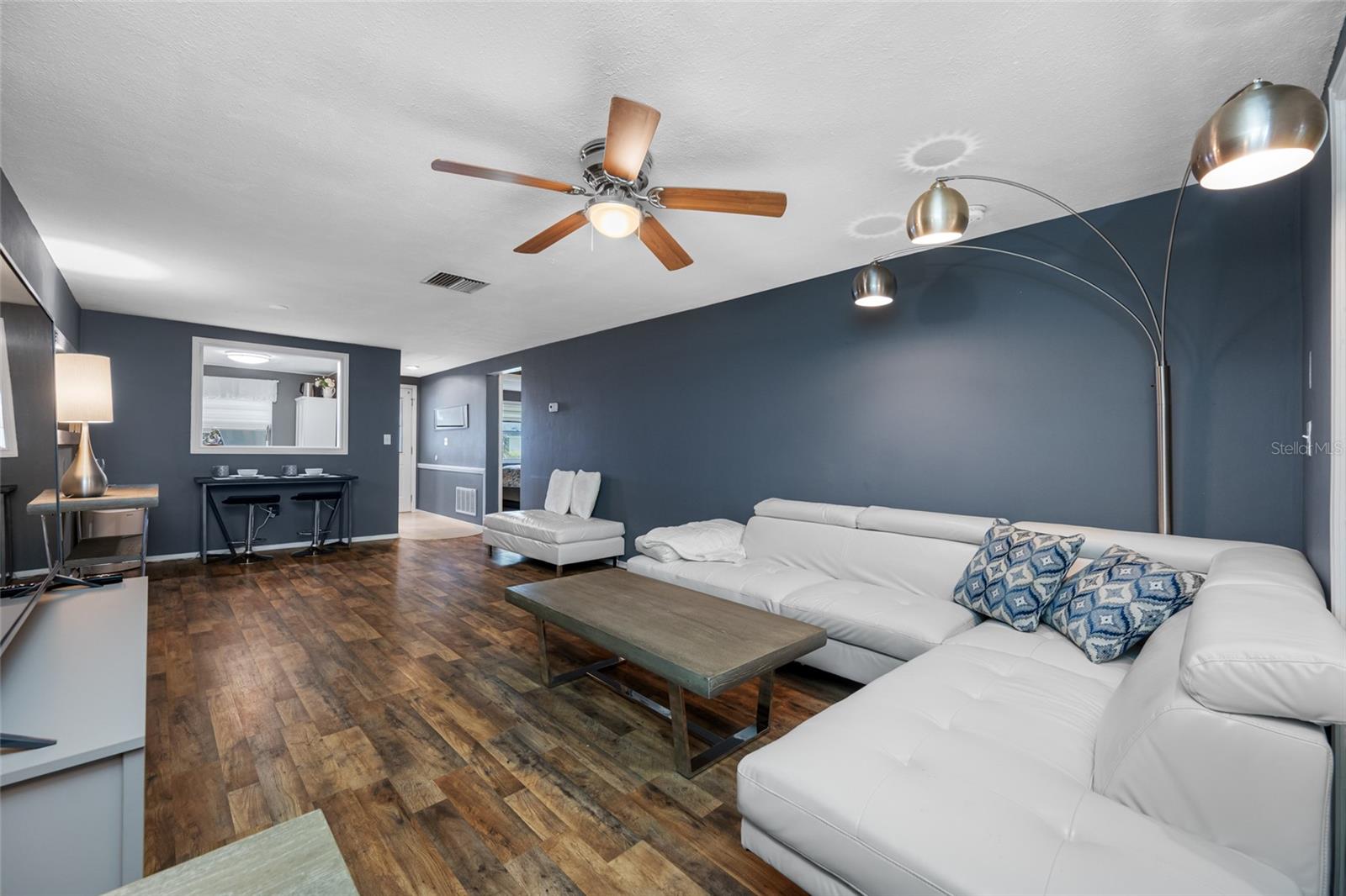 GARDENS BEACON SQUARE - Residential