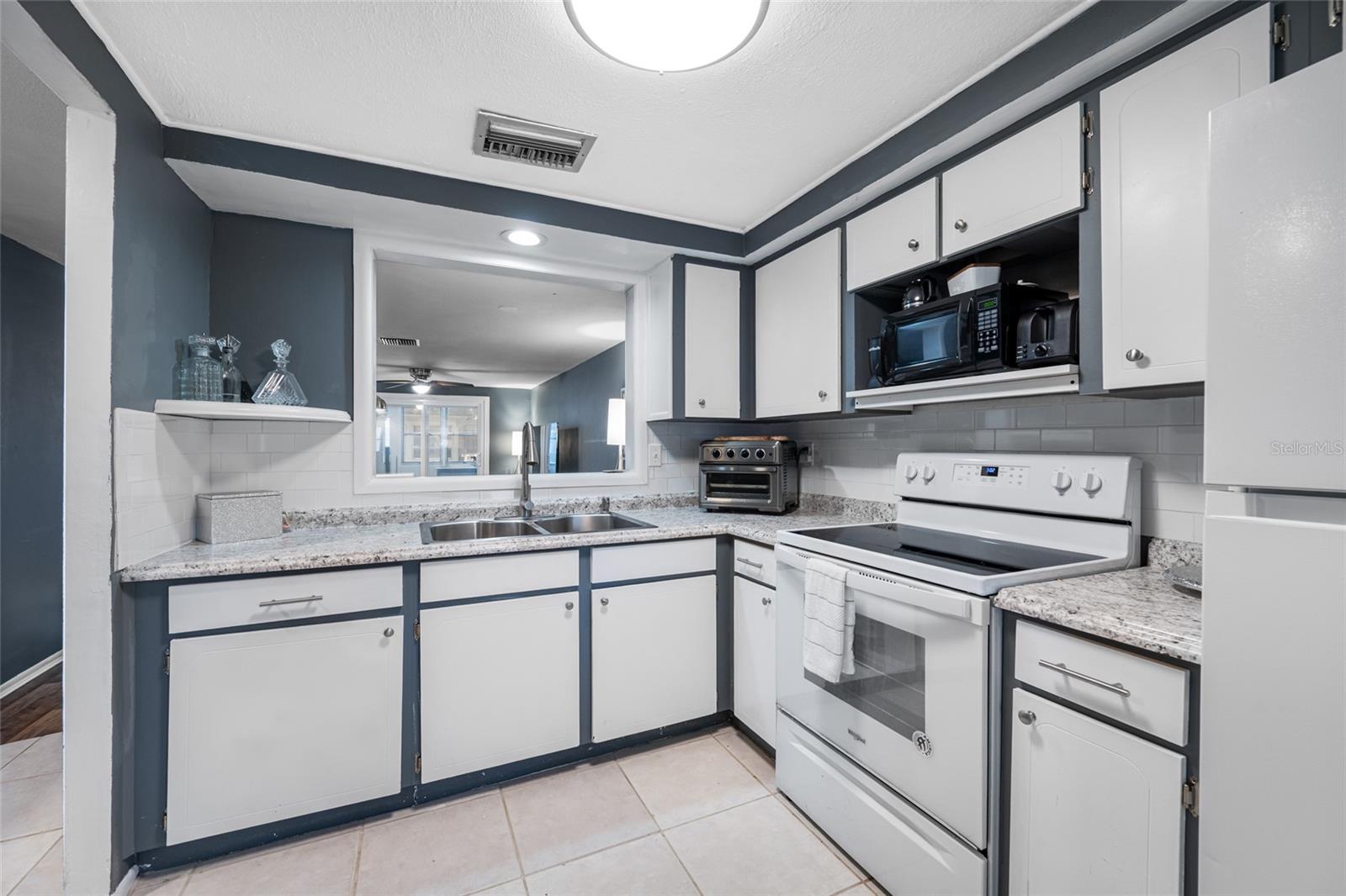 GARDENS BEACON SQUARE - Residential