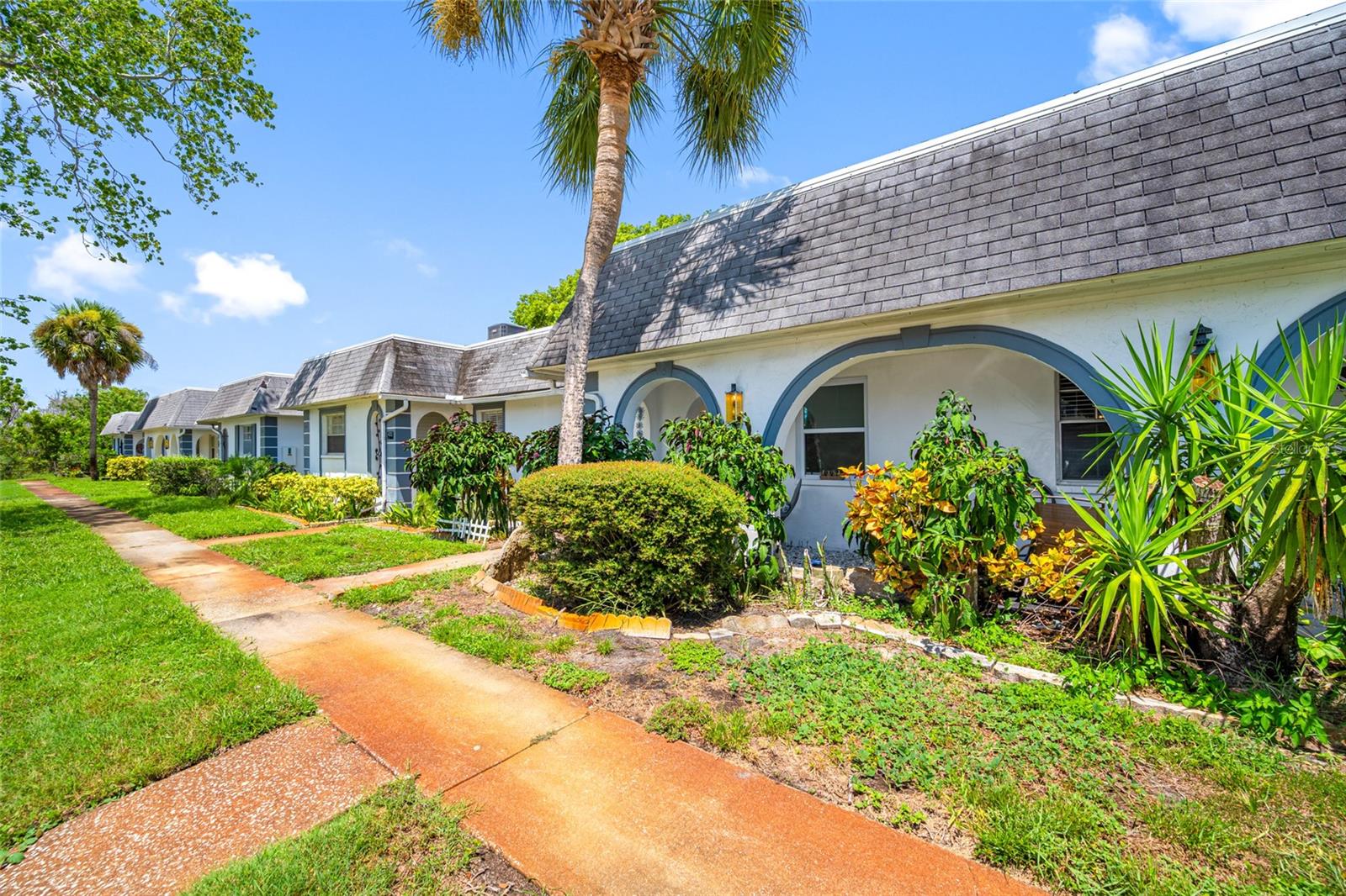 GARDENS BEACON SQUARE - Residential