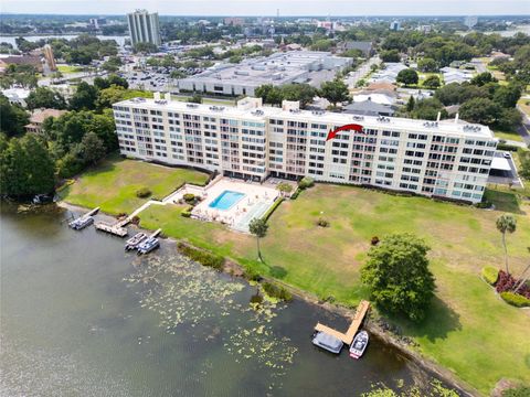 Condominium in WINTER HAVEN FL 700 MIRROR TERRACE 54.jpg