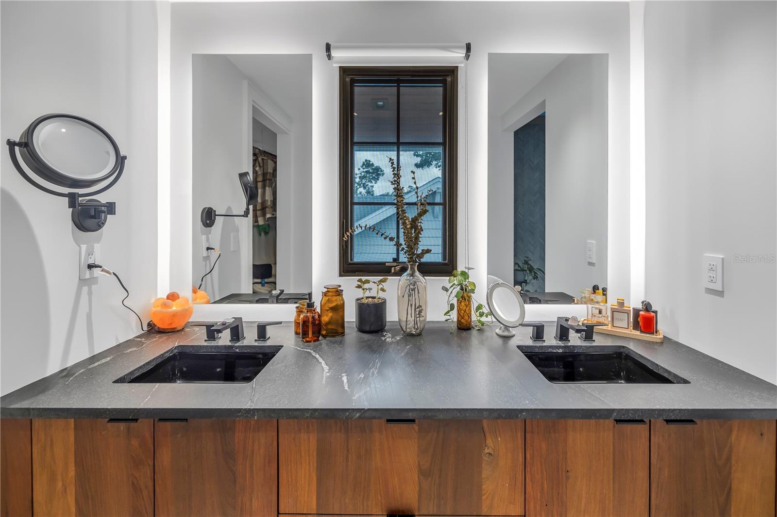 CRESENT LAKE TERRACE - Residential