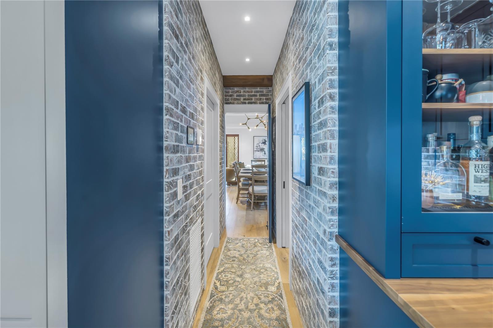 CRESENT LAKE TERRACE - Residential