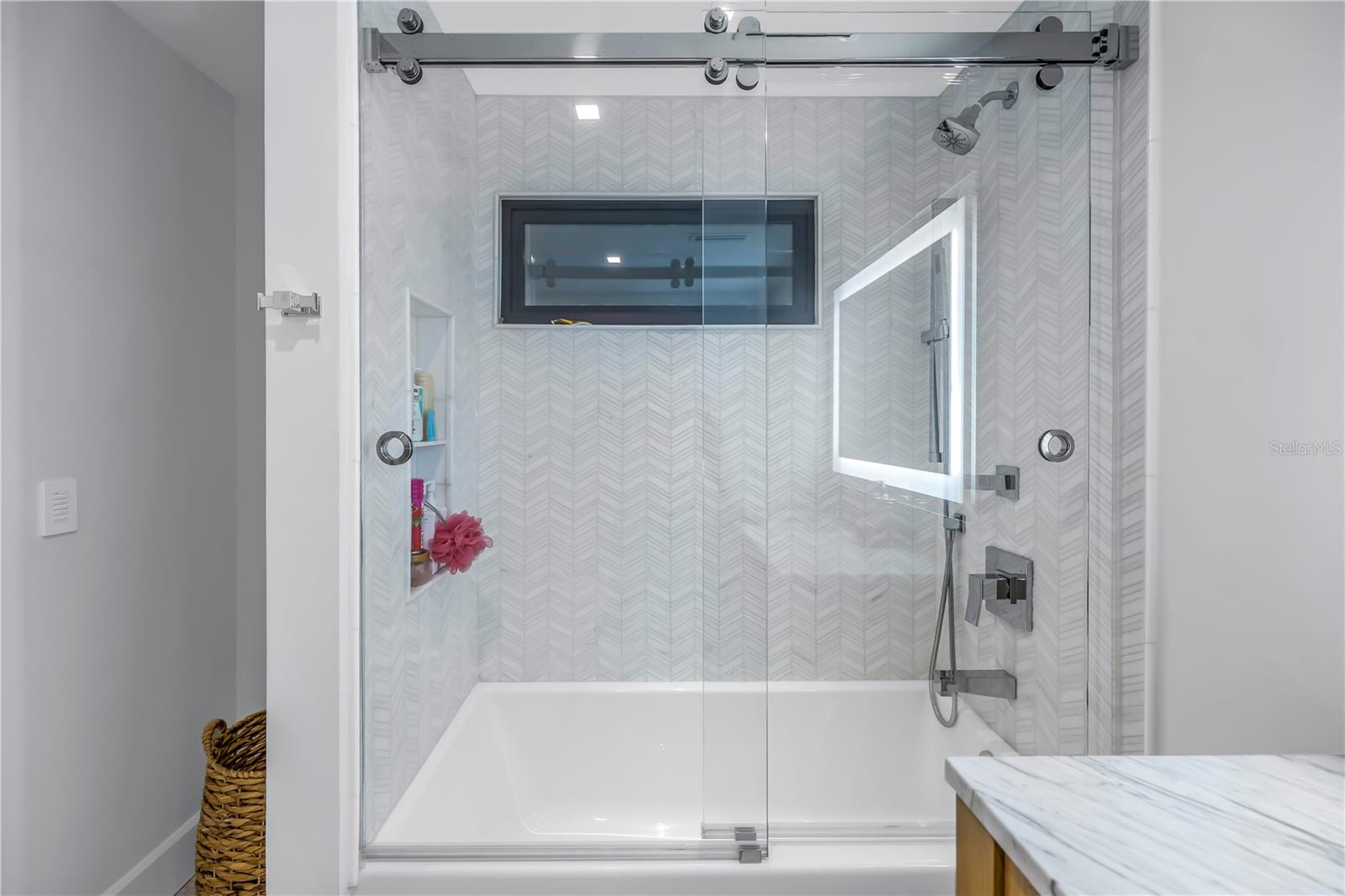 CRESENT LAKE TERRACE - Residential