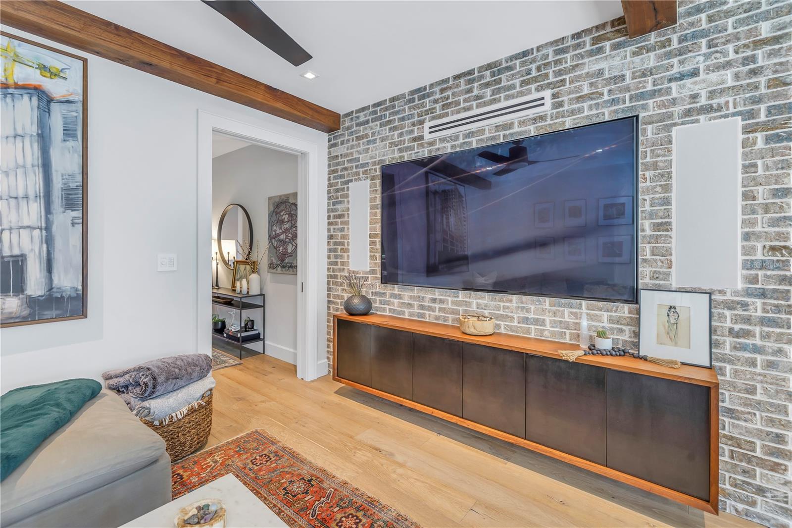 CRESENT LAKE TERRACE - Residential