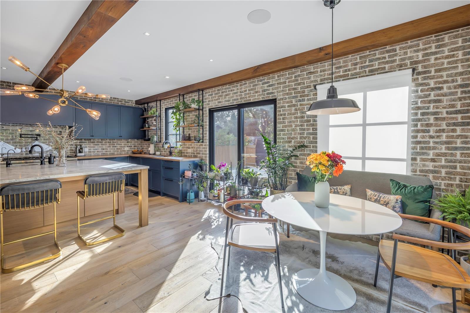 CRESENT LAKE TERRACE - Residential