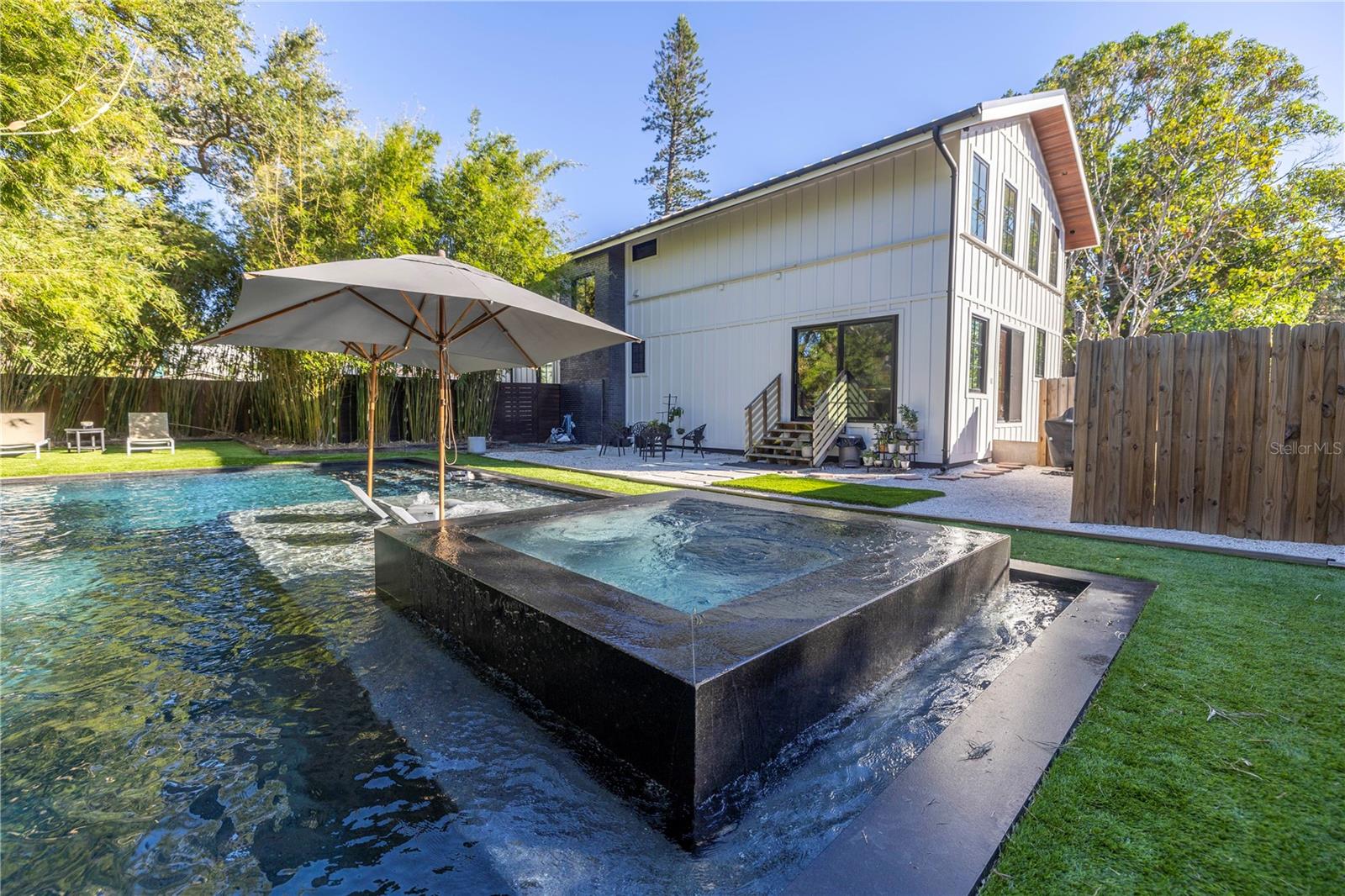 CRESENT LAKE TERRACE - Residential