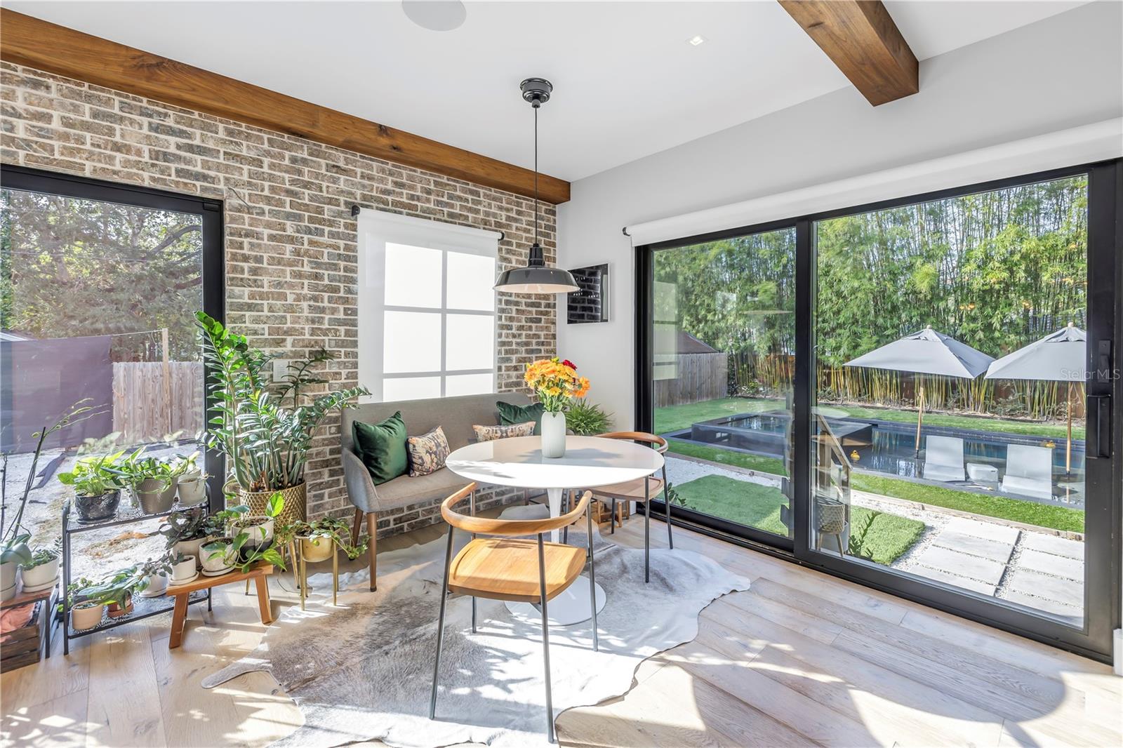 CRESENT LAKE TERRACE - Residential