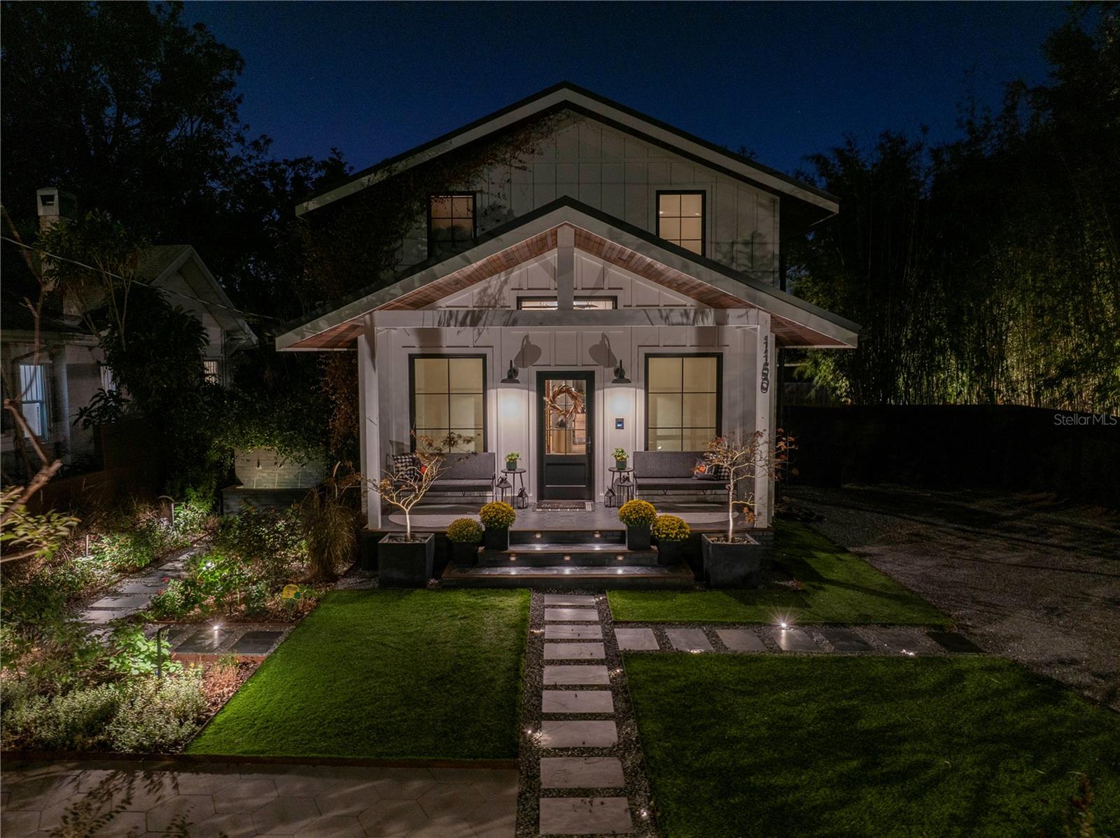 CRESENT LAKE TERRACE - Residential