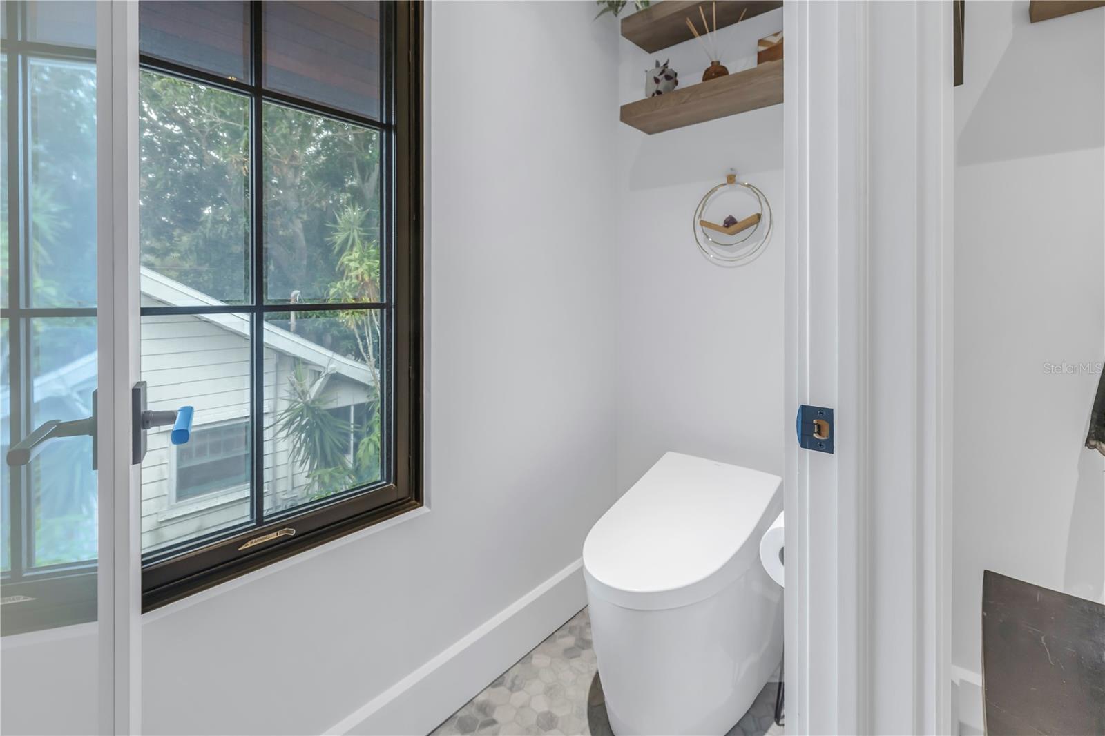 CRESENT LAKE TERRACE - Residential