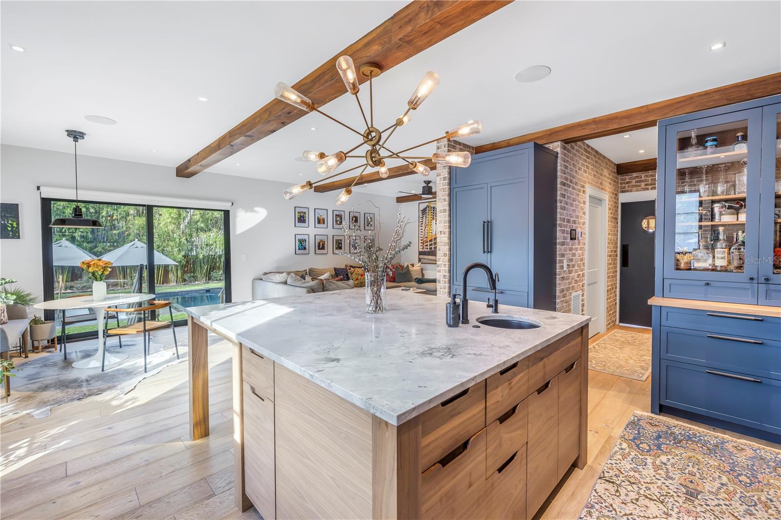 CRESENT LAKE TERRACE - Residential