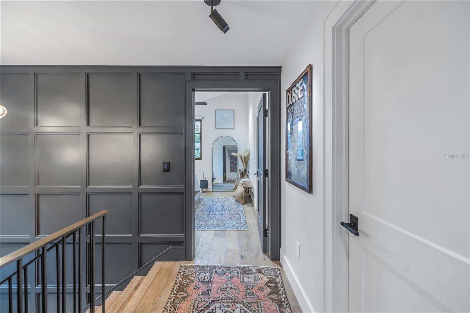 CRESENT LAKE TERRACE - Residential