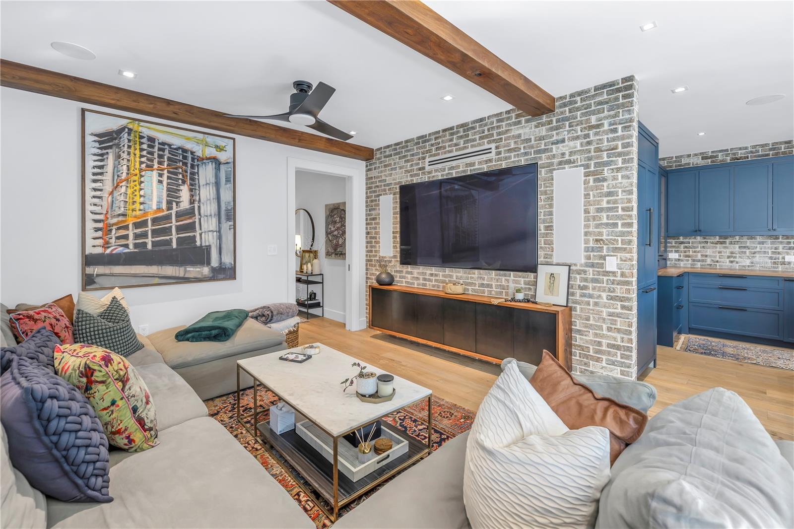 CRESENT LAKE TERRACE - Residential