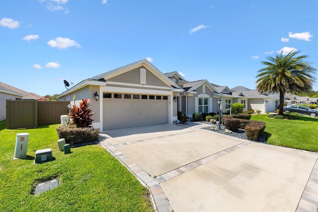 Photo of 3202 Condrey Court, The Villages, FL 32163 (MLS # G5100164)