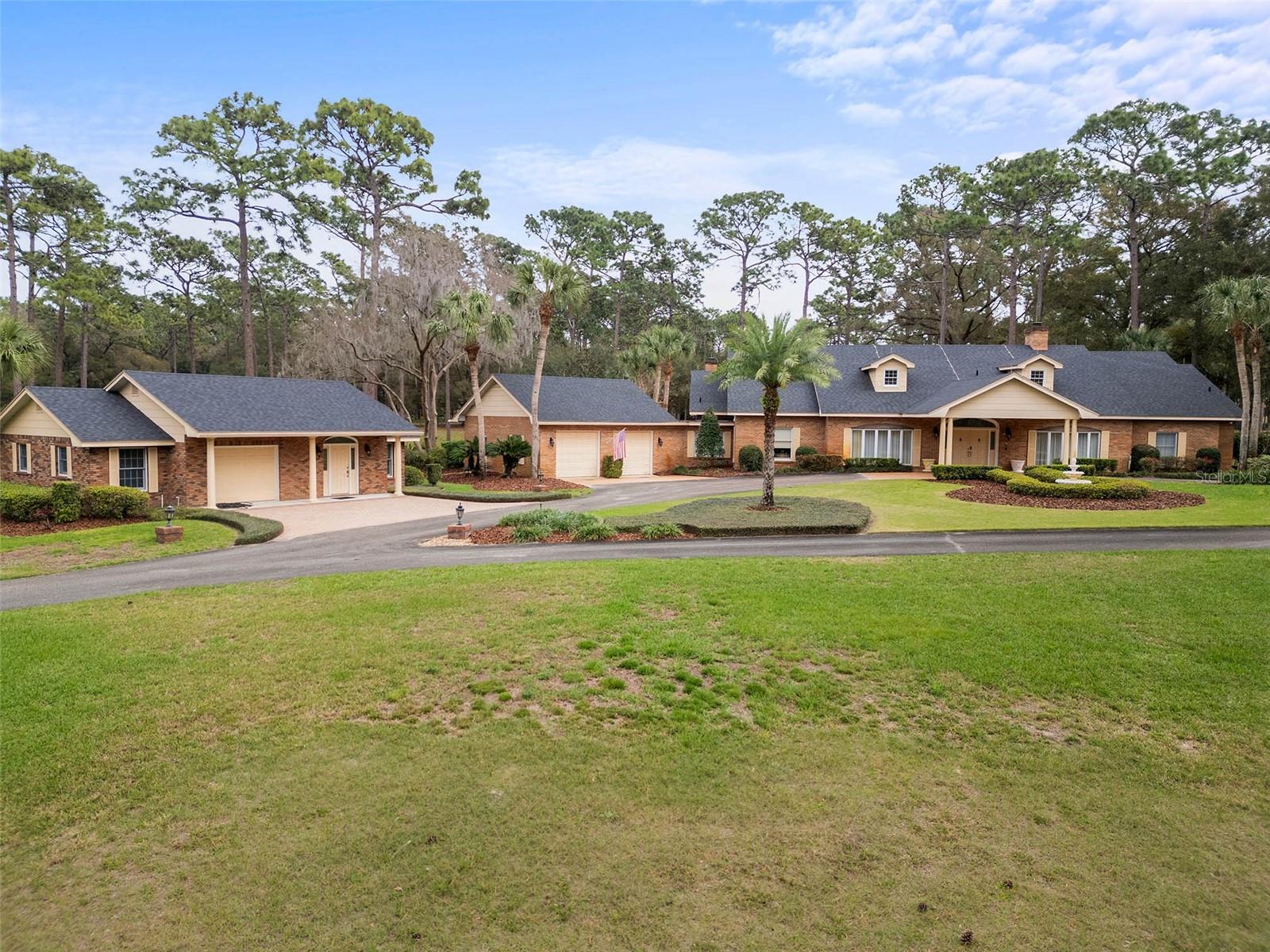 SOUTHERN PINES - Residential