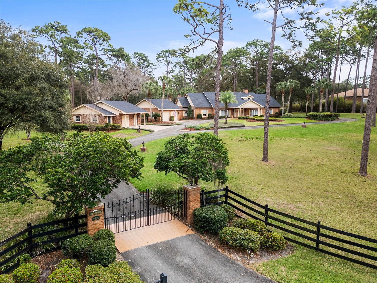 SOUTHERN PINES - Residential