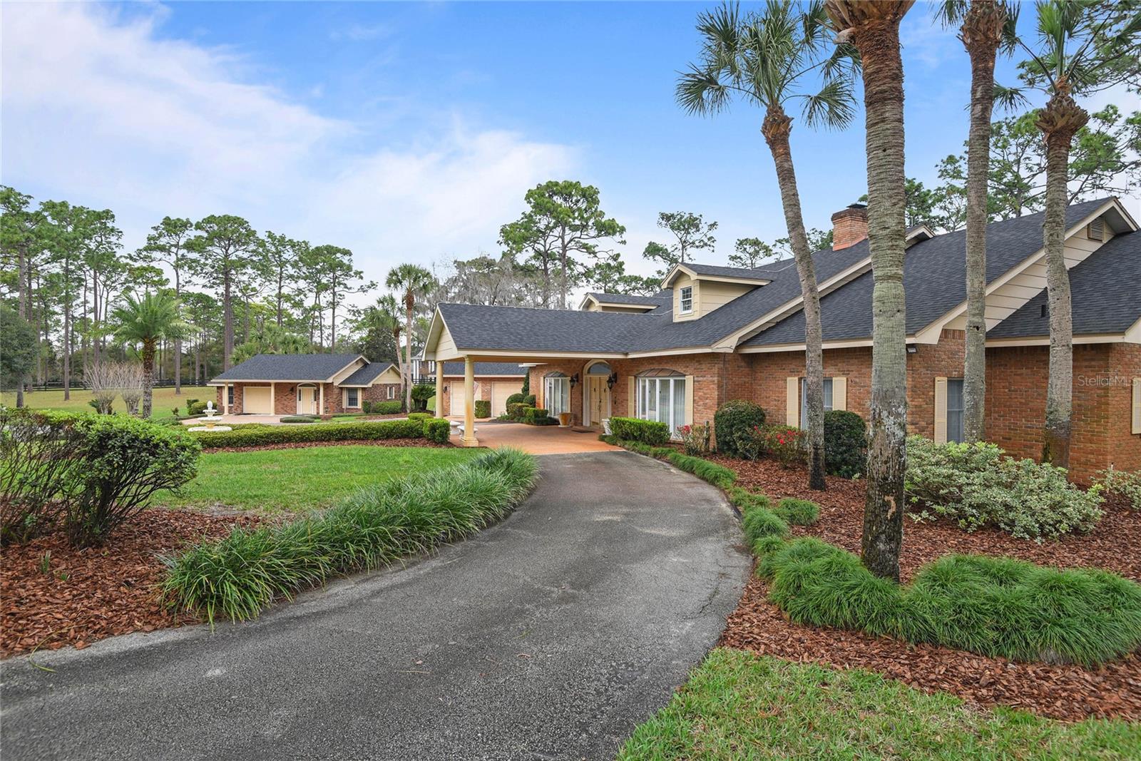 2333 SOUTHERN PINES PLACE