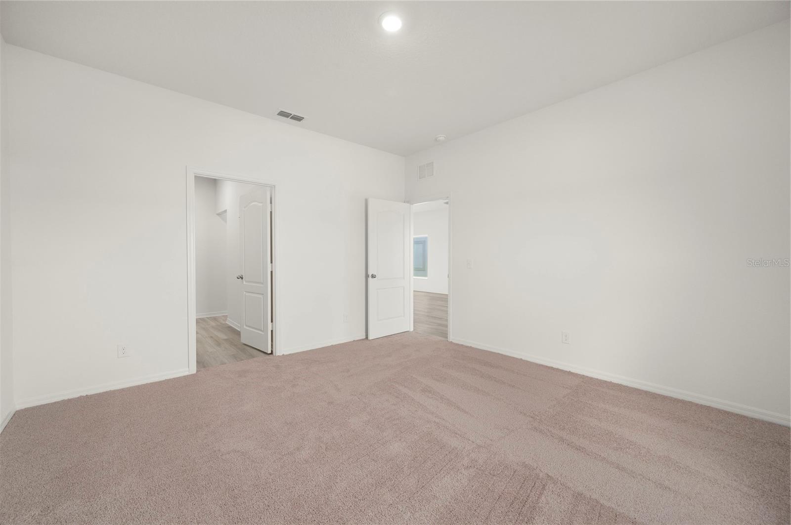 GUM LAKE PRESERVE - Residential