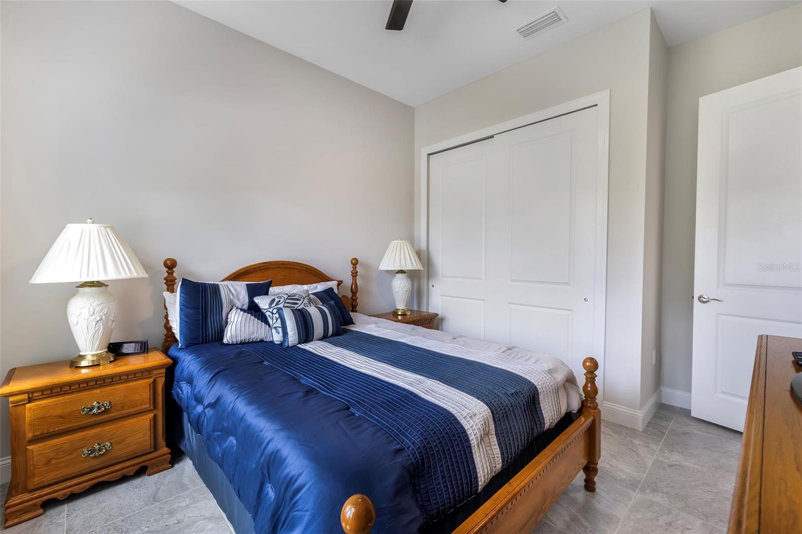 LAKE VIEW SUB - Residential