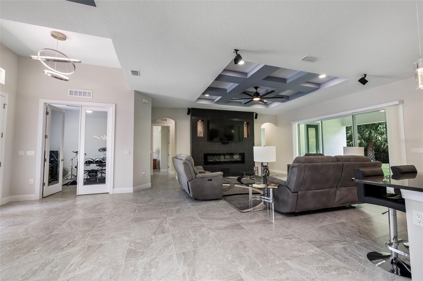 LAKE VIEW SUB - Residential