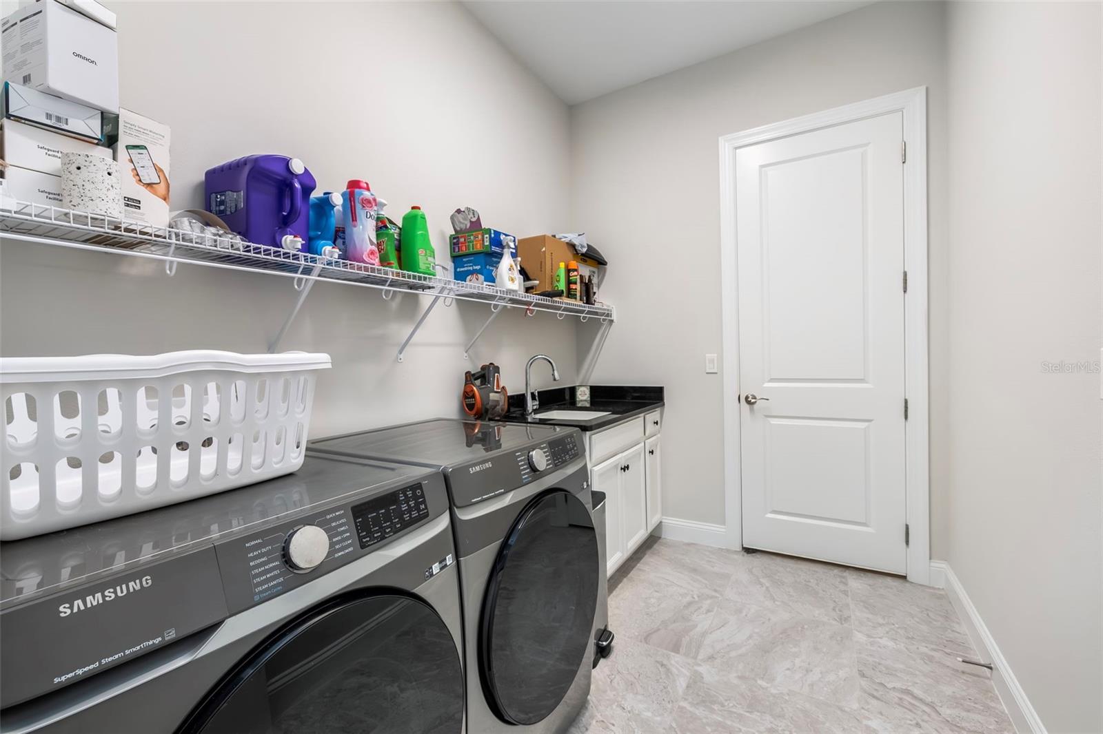 LAKE VIEW SUB - Residential