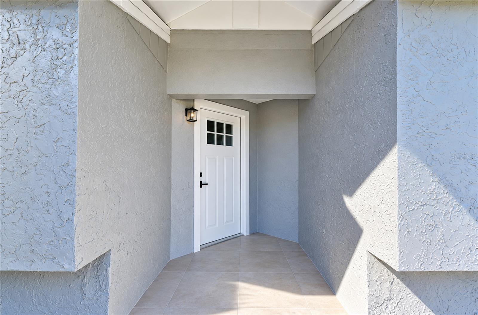 404 LAKEVIEW DRIVE