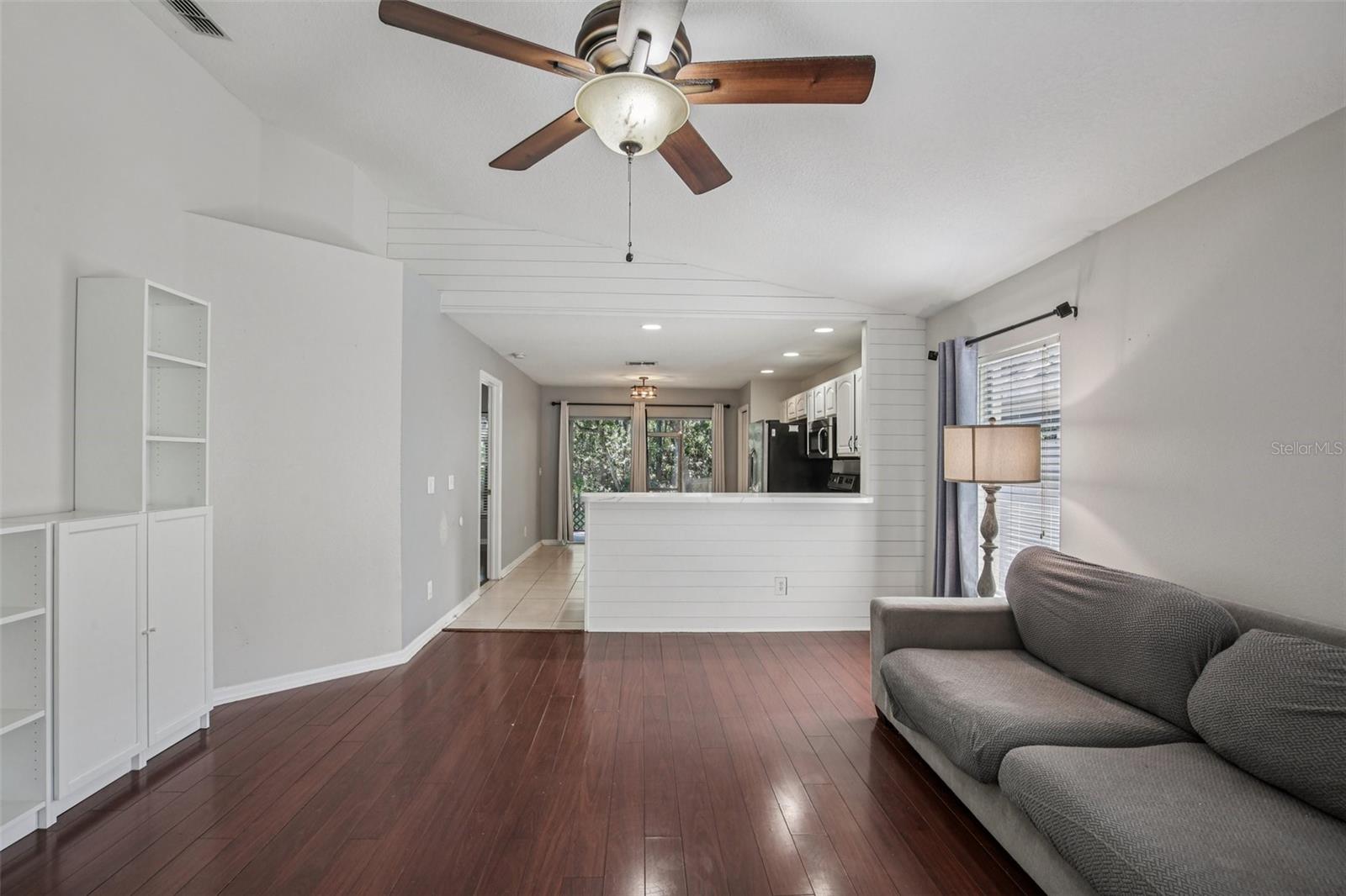 WILDERNESS LAKE PRESERVE PH 1 - Residential Lease