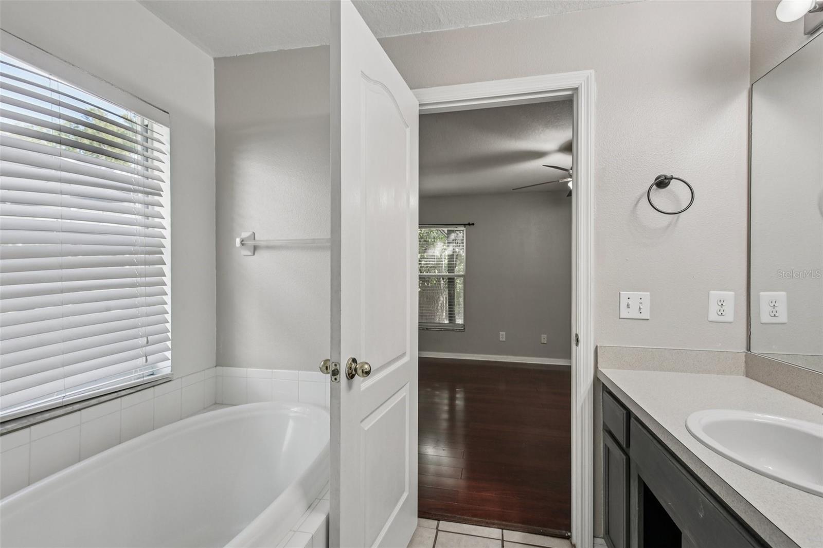 WILDERNESS LAKE PRESERVE PH 1 - Residential Lease