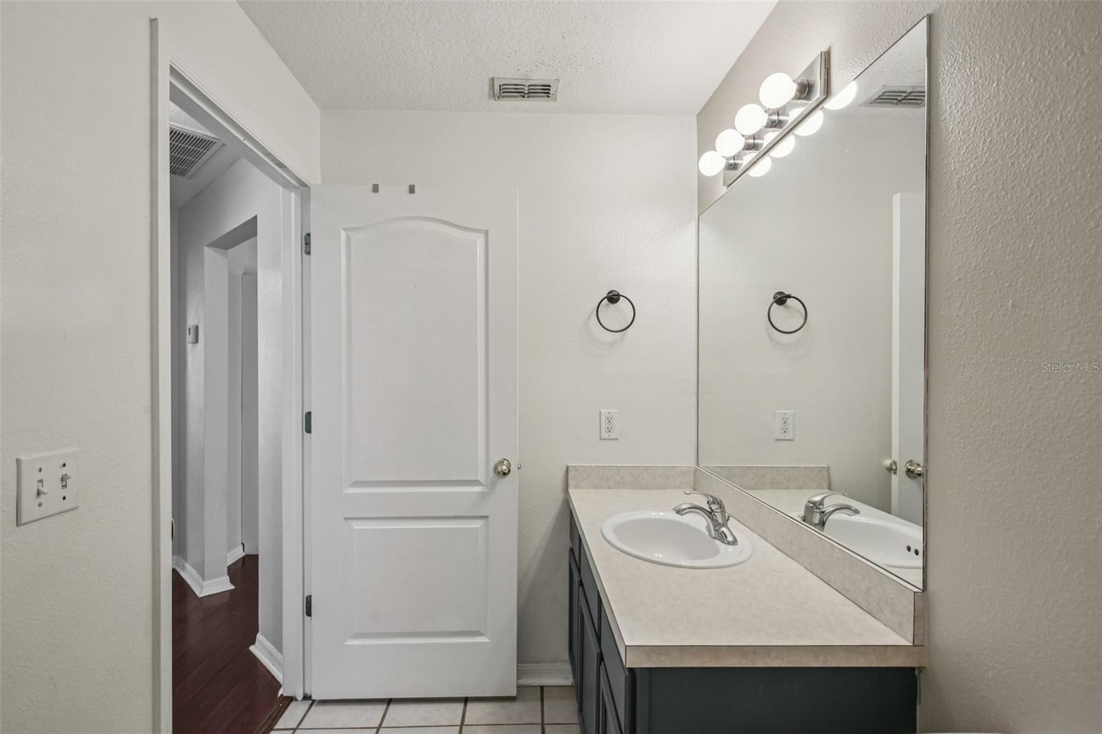 WILDERNESS LAKE PRESERVE PH 1 - Residential Lease