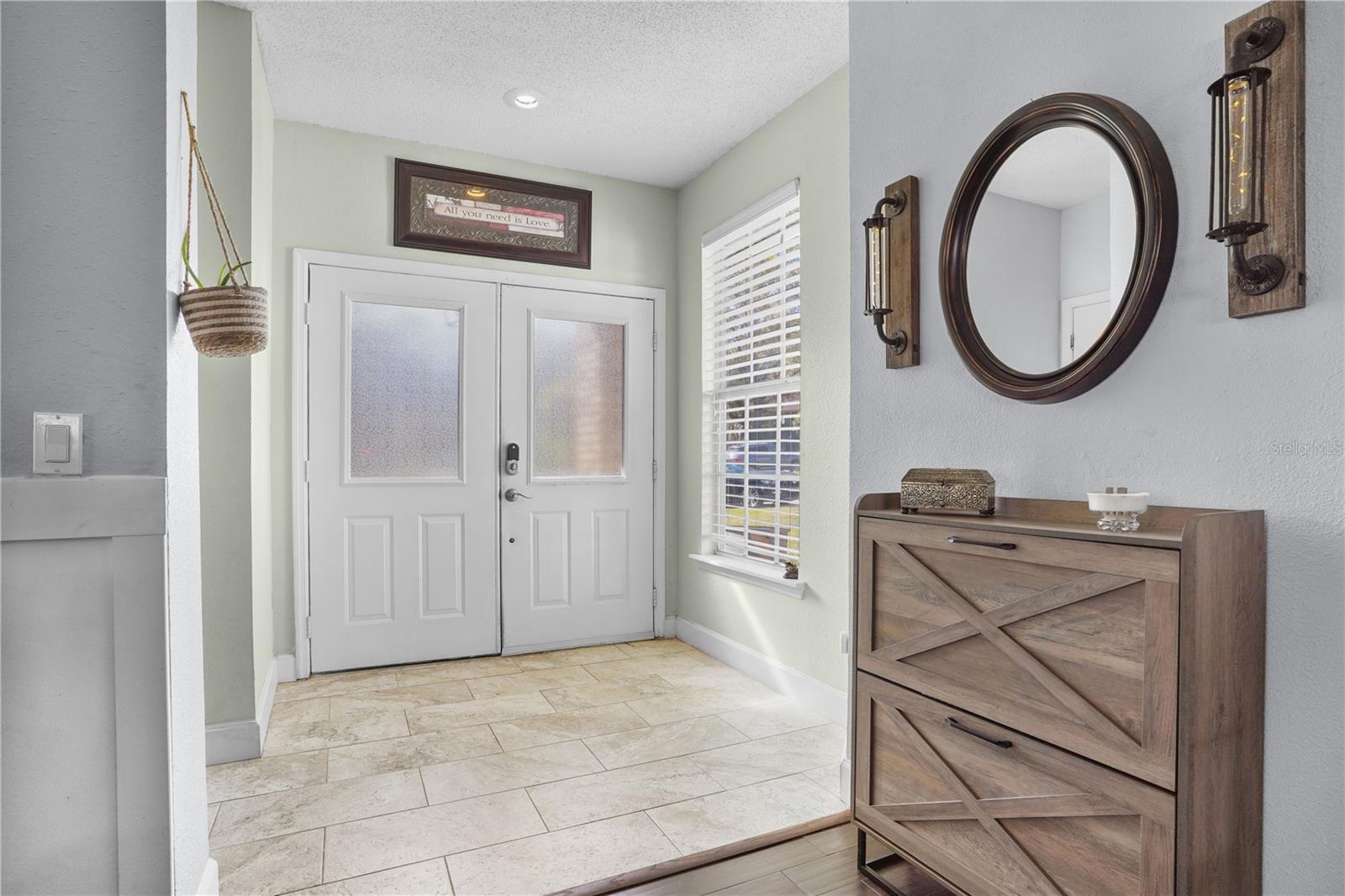 PEMBROOKE - Residential