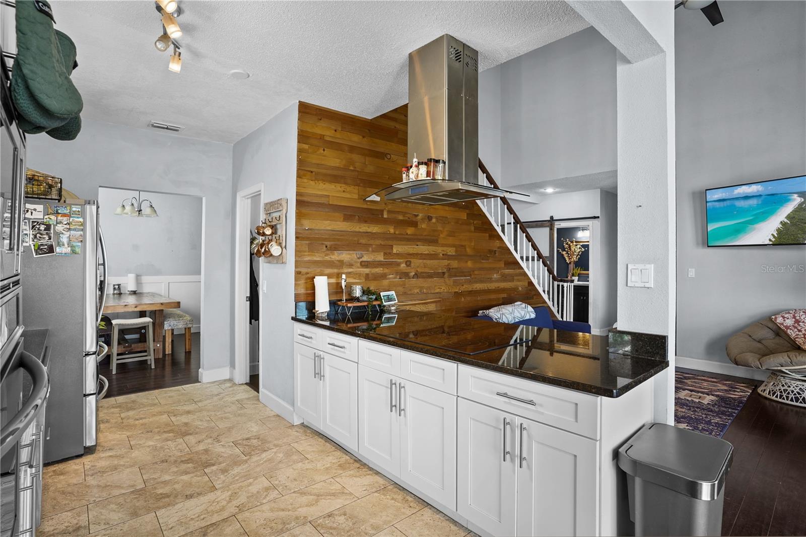 PEMBROOKE - Residential