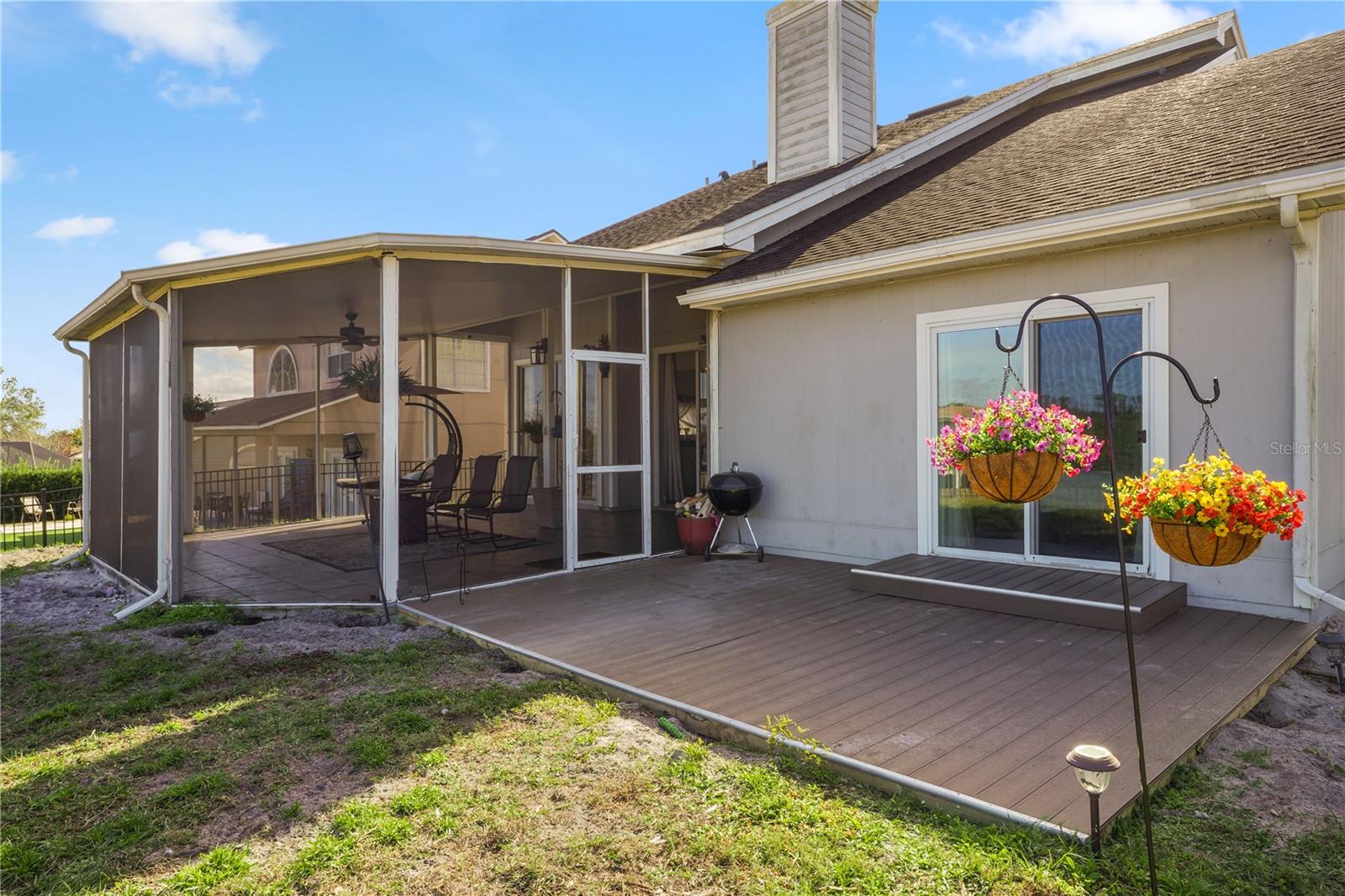 PEMBROOKE - Residential