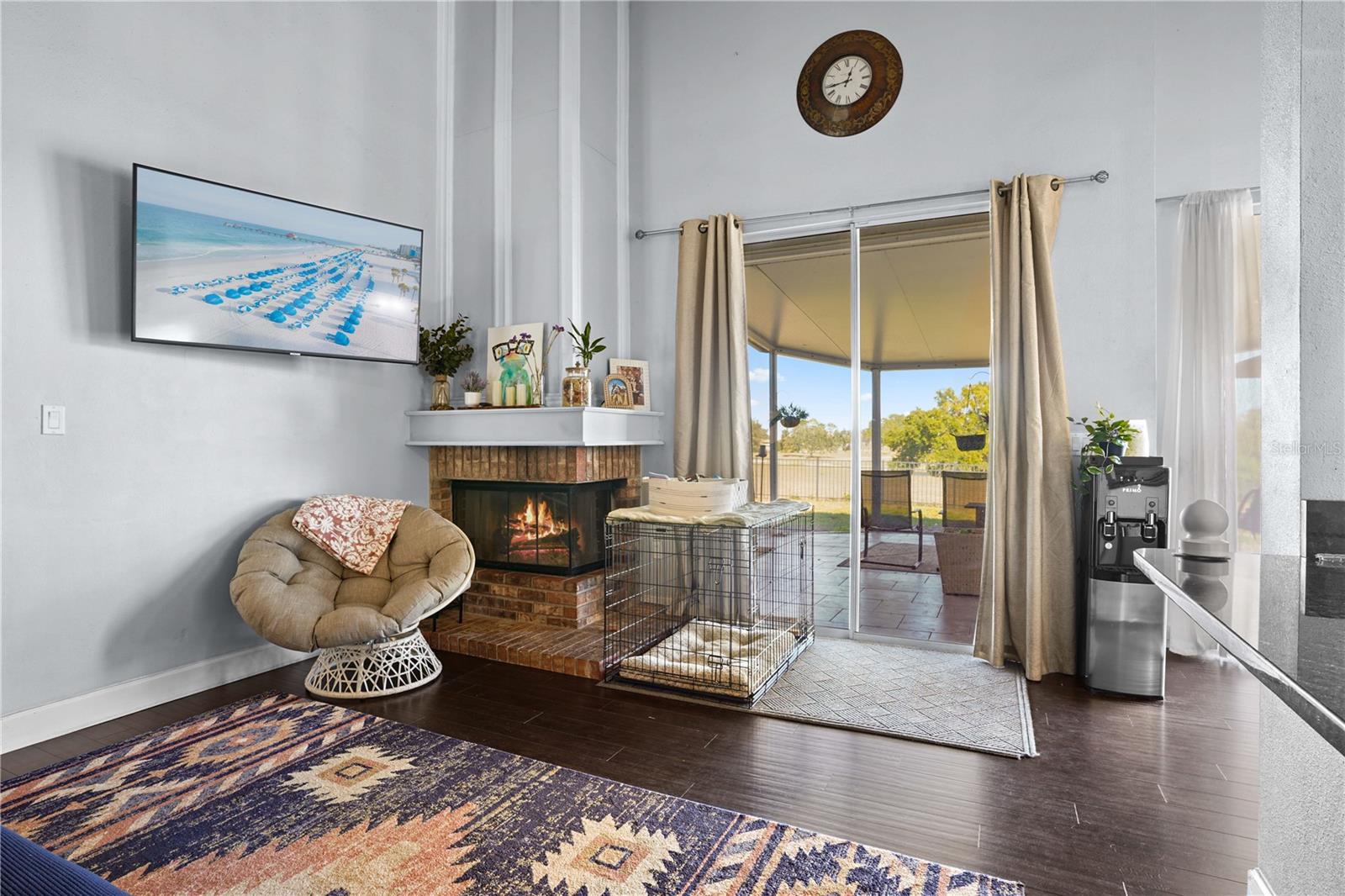 PEMBROOKE - Residential