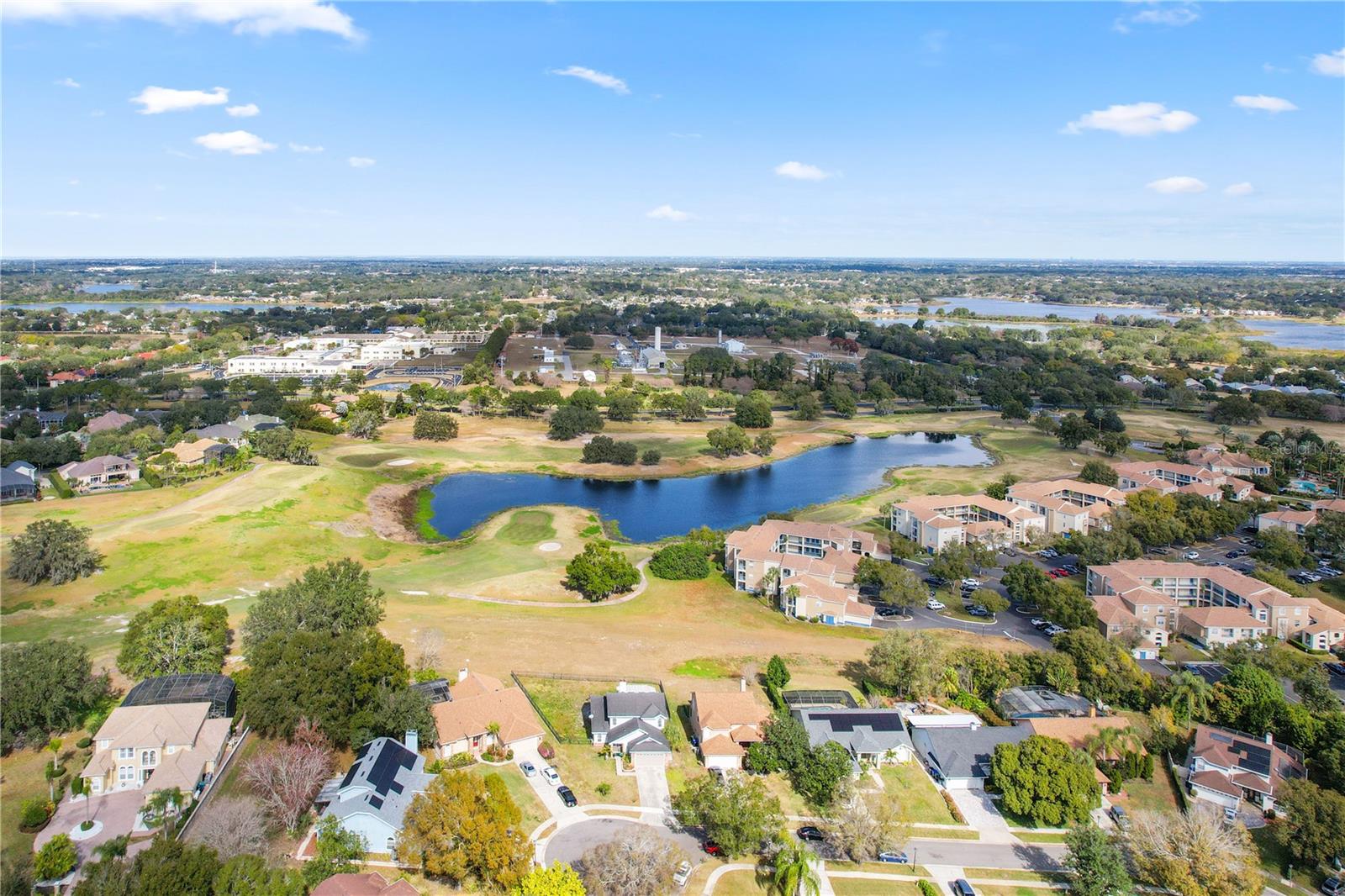 PEMBROOKE - Residential