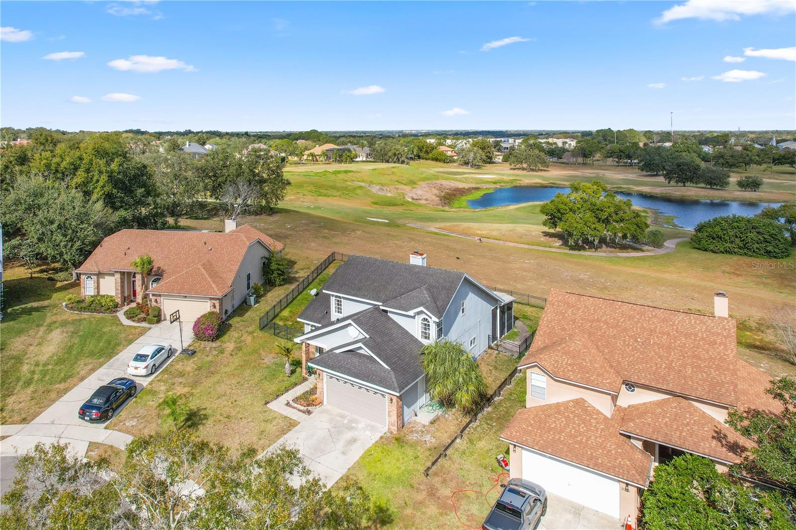 PEMBROOKE - Residential