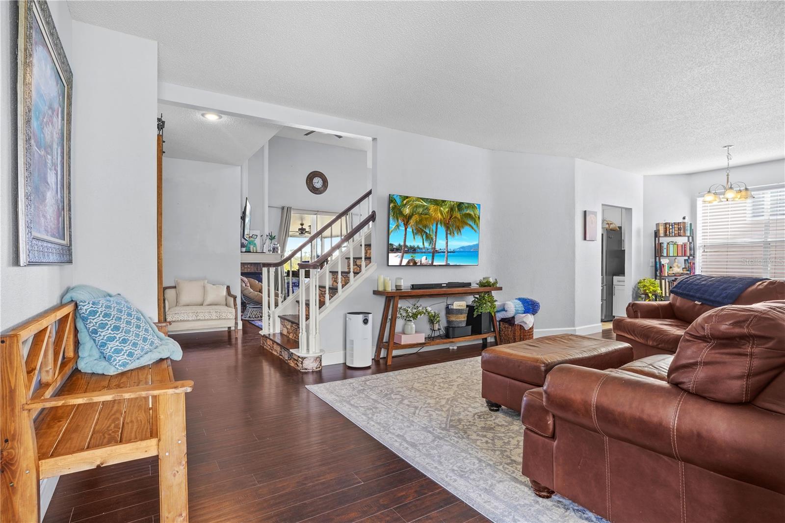 PEMBROOKE - Residential