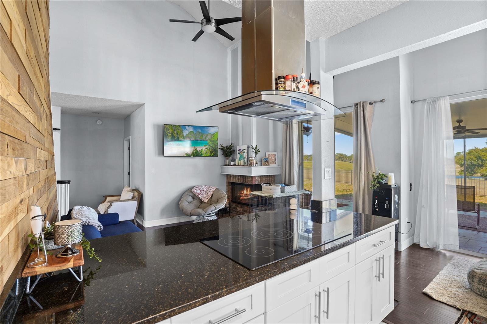 PEMBROOKE - Residential