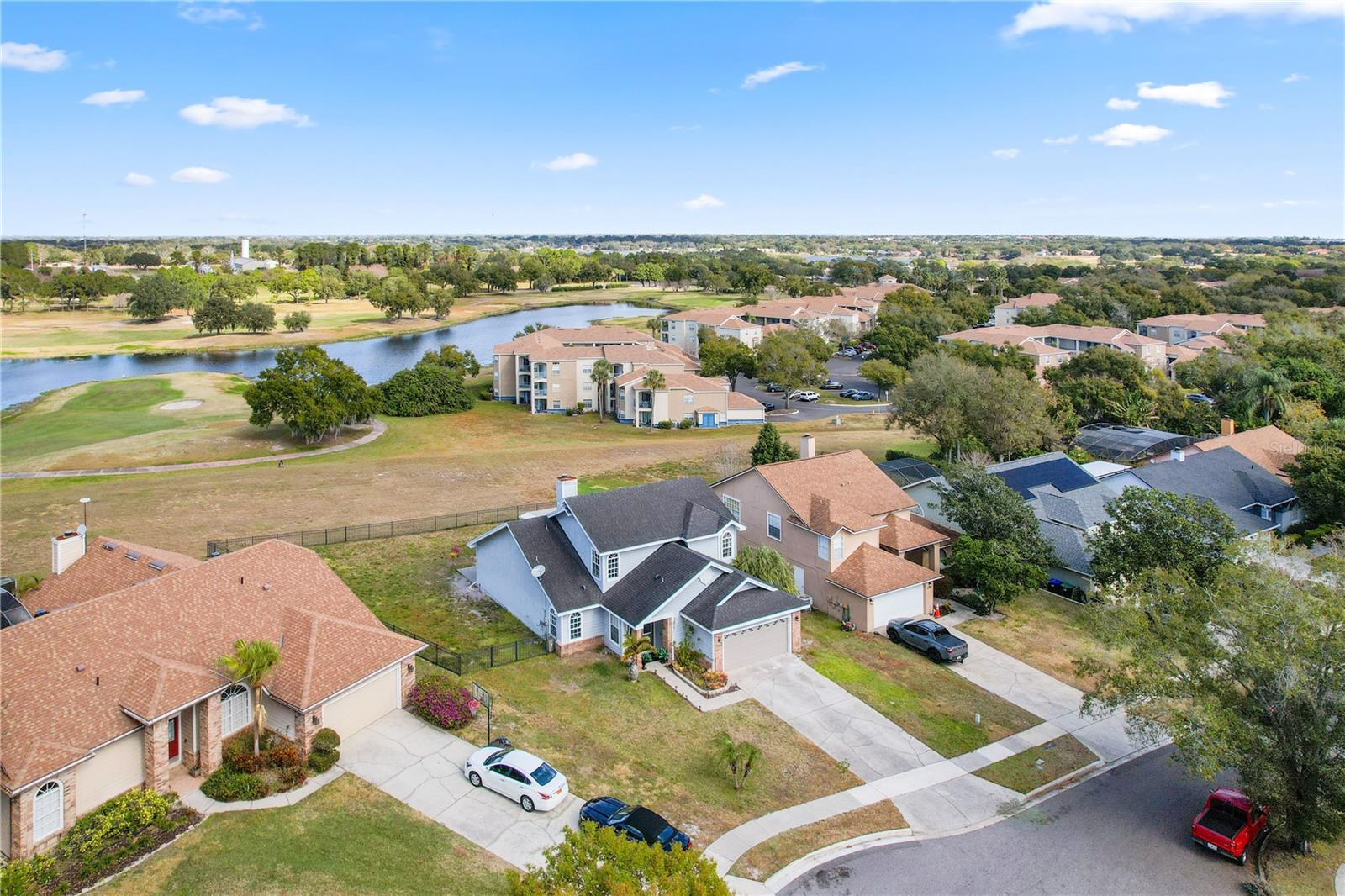 PEMBROOKE - Residential