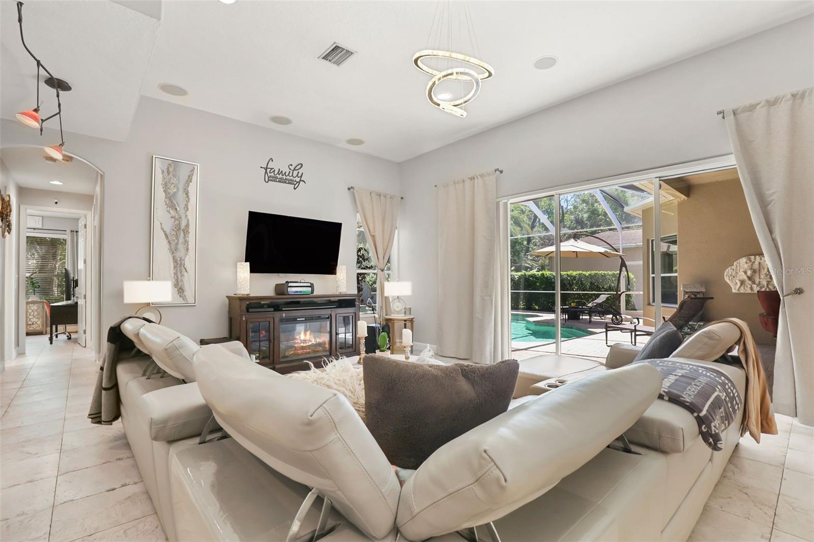 SEVEN OAKS PCLS S-13A&S-13B - Residential