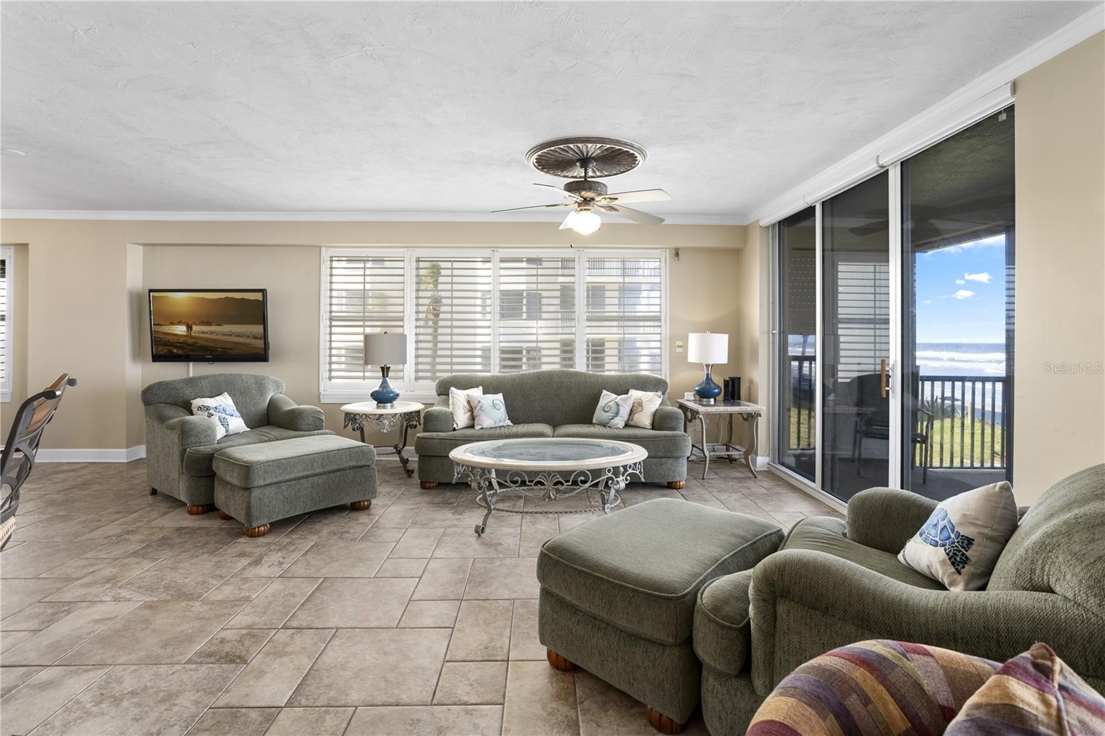 TOWERS EIGHT AND NINE CONDI PH1 - Residential