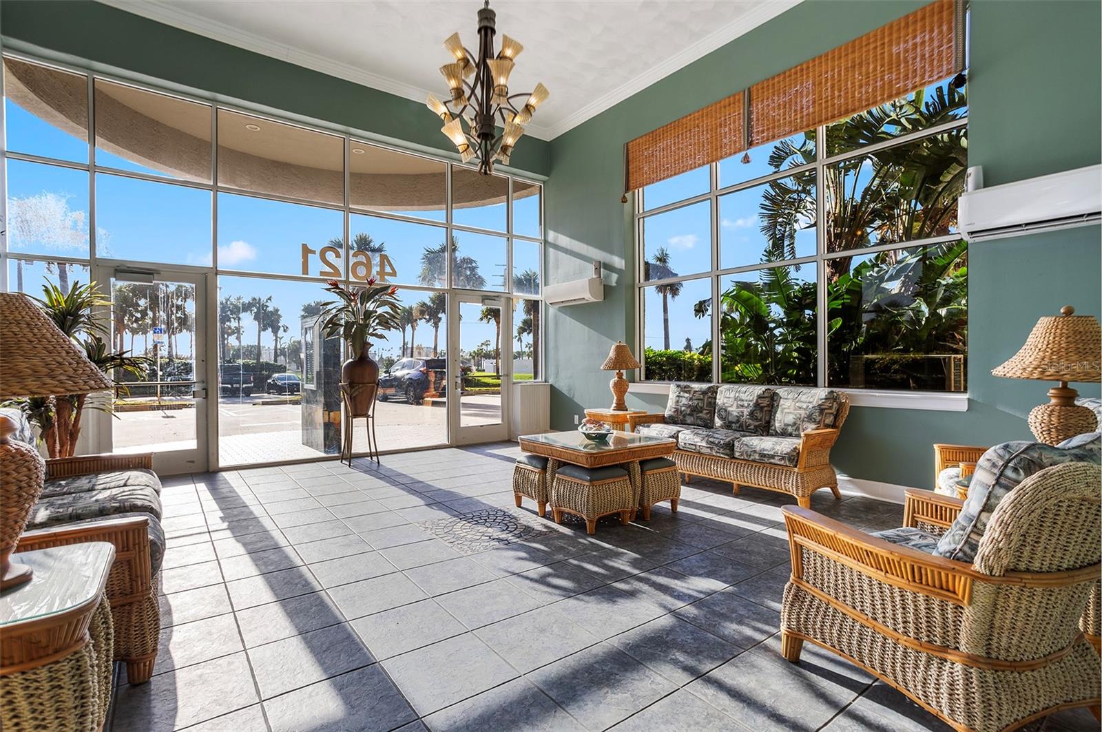 TOWERS EIGHT AND NINE CONDI PH1 - Residential