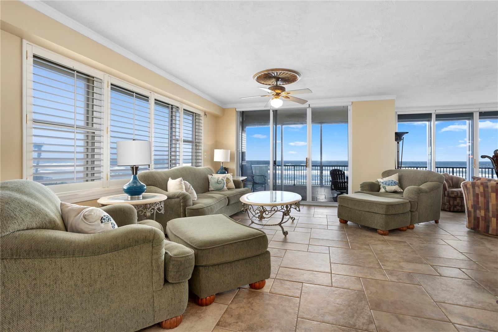 TOWERS EIGHT AND NINE CONDI PH1 - Residential