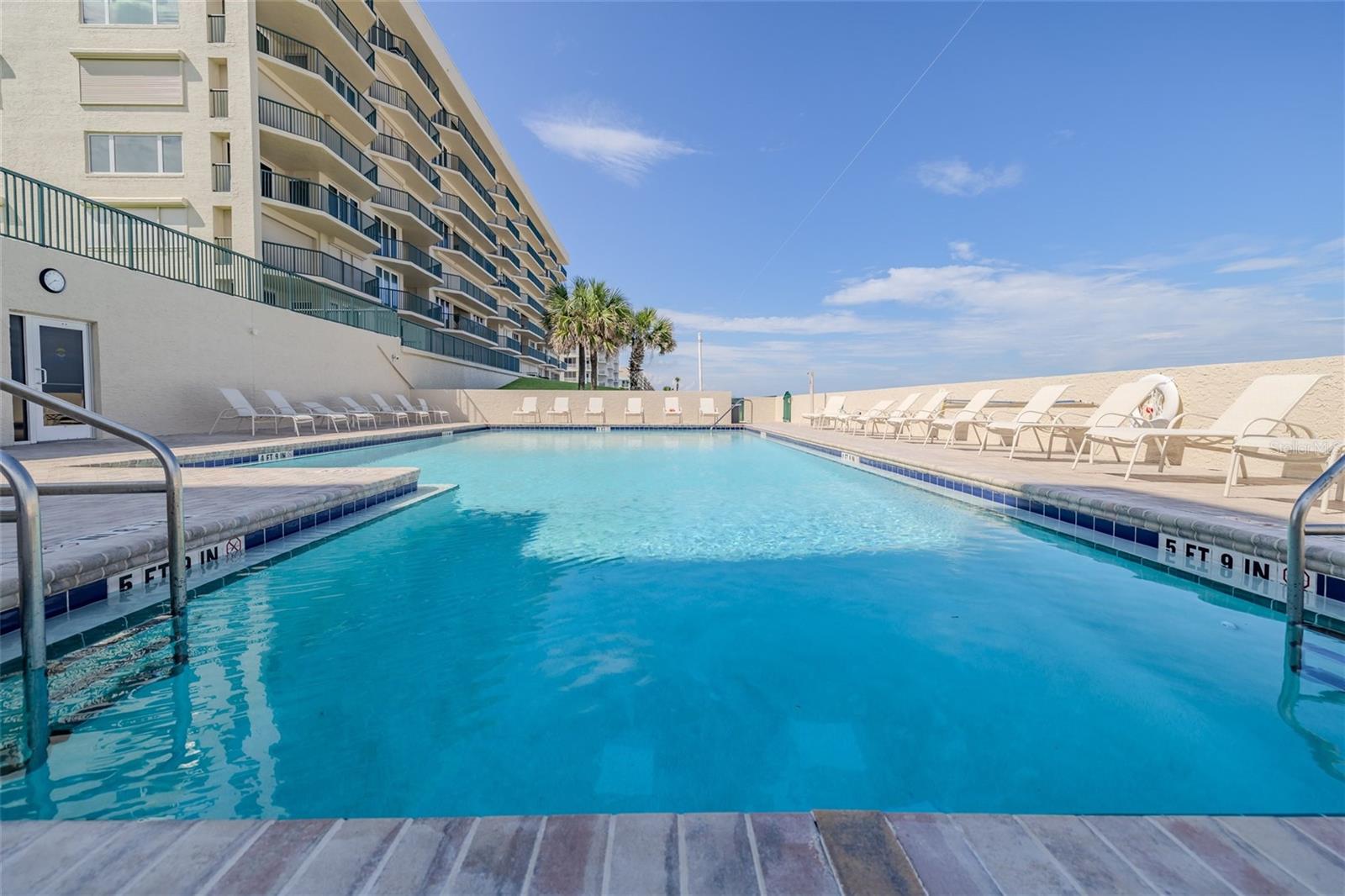 TOWERS EIGHT AND NINE CONDI PH1 - Residential