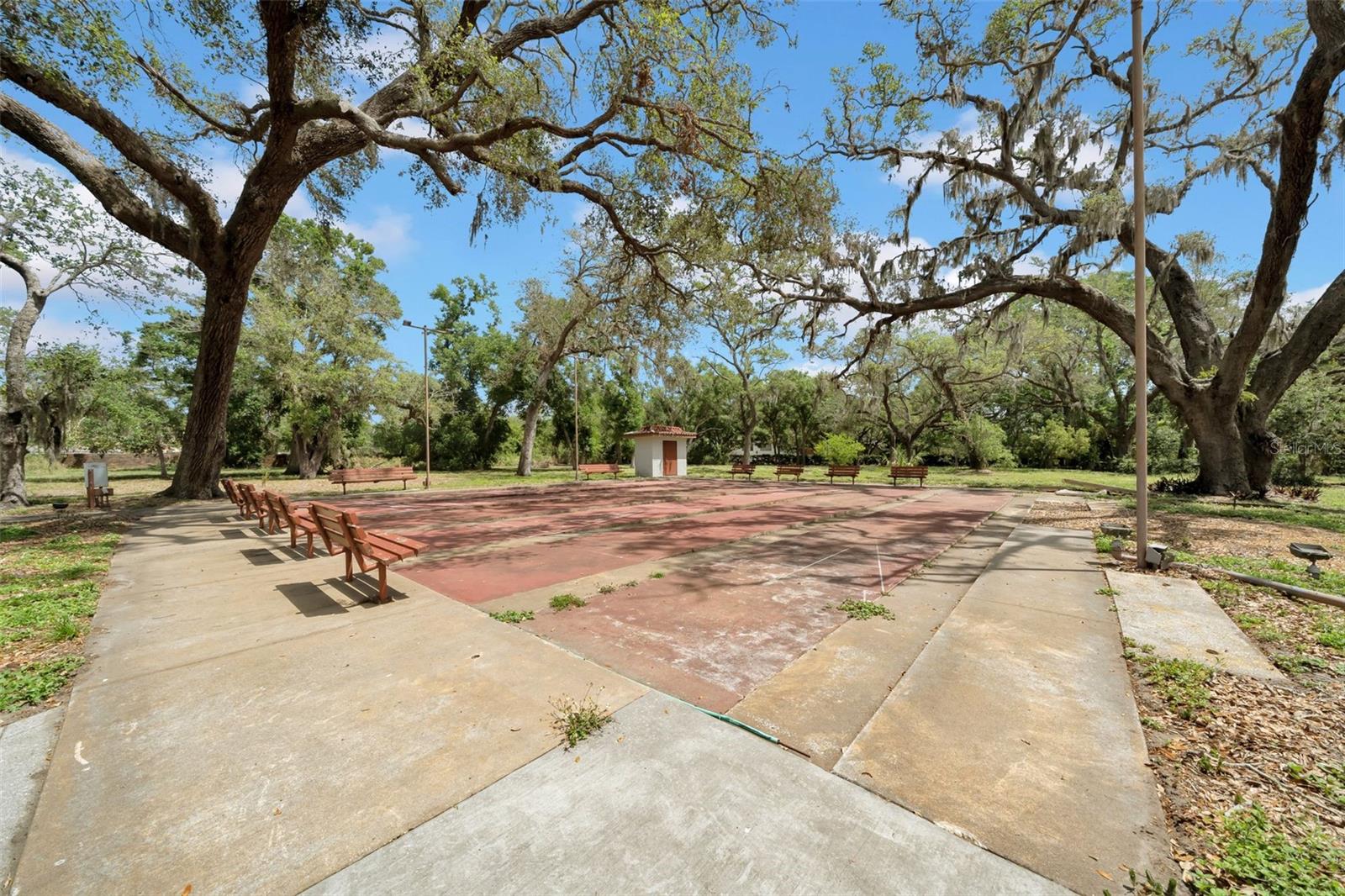 SEVILLE CONDO 8 - Residential