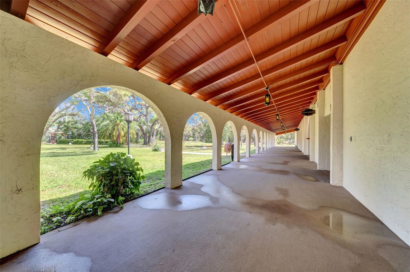 SEVILLE CONDO 8 - Residential