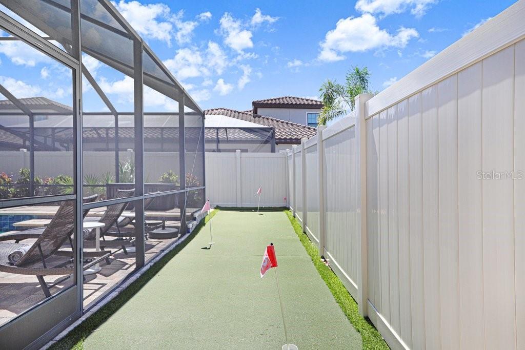 STARKEY RANCH VILLAGE - Residential