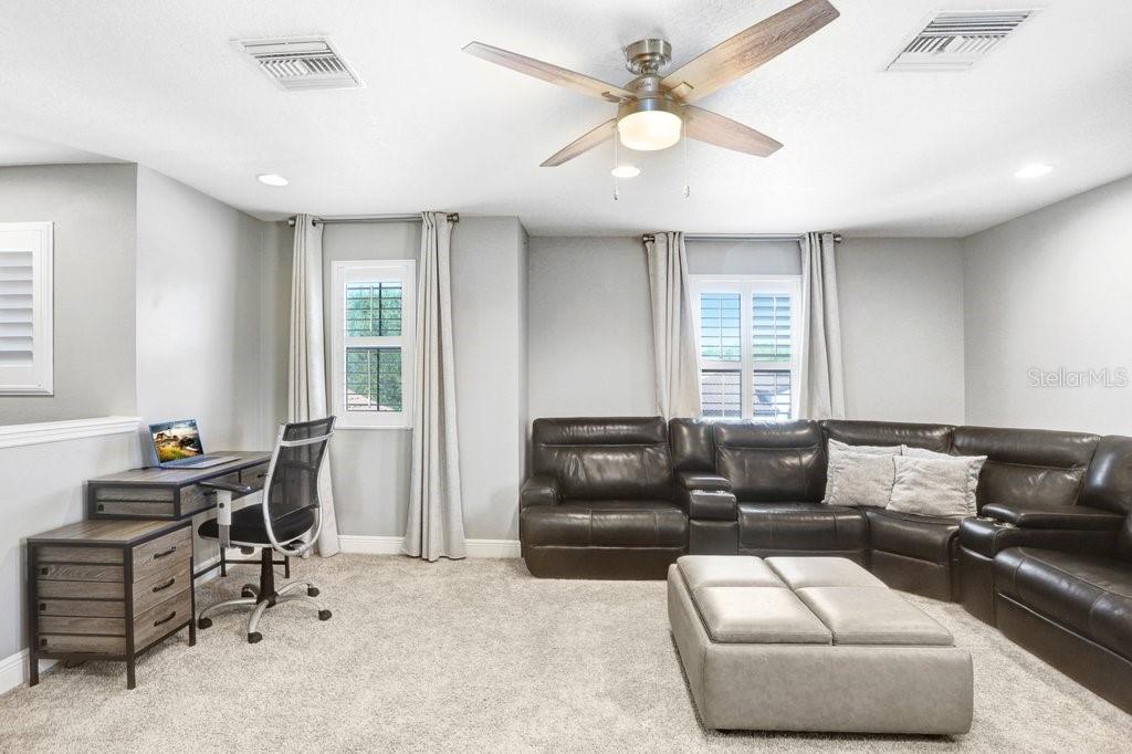 STARKEY RANCH VILLAGE - Residential