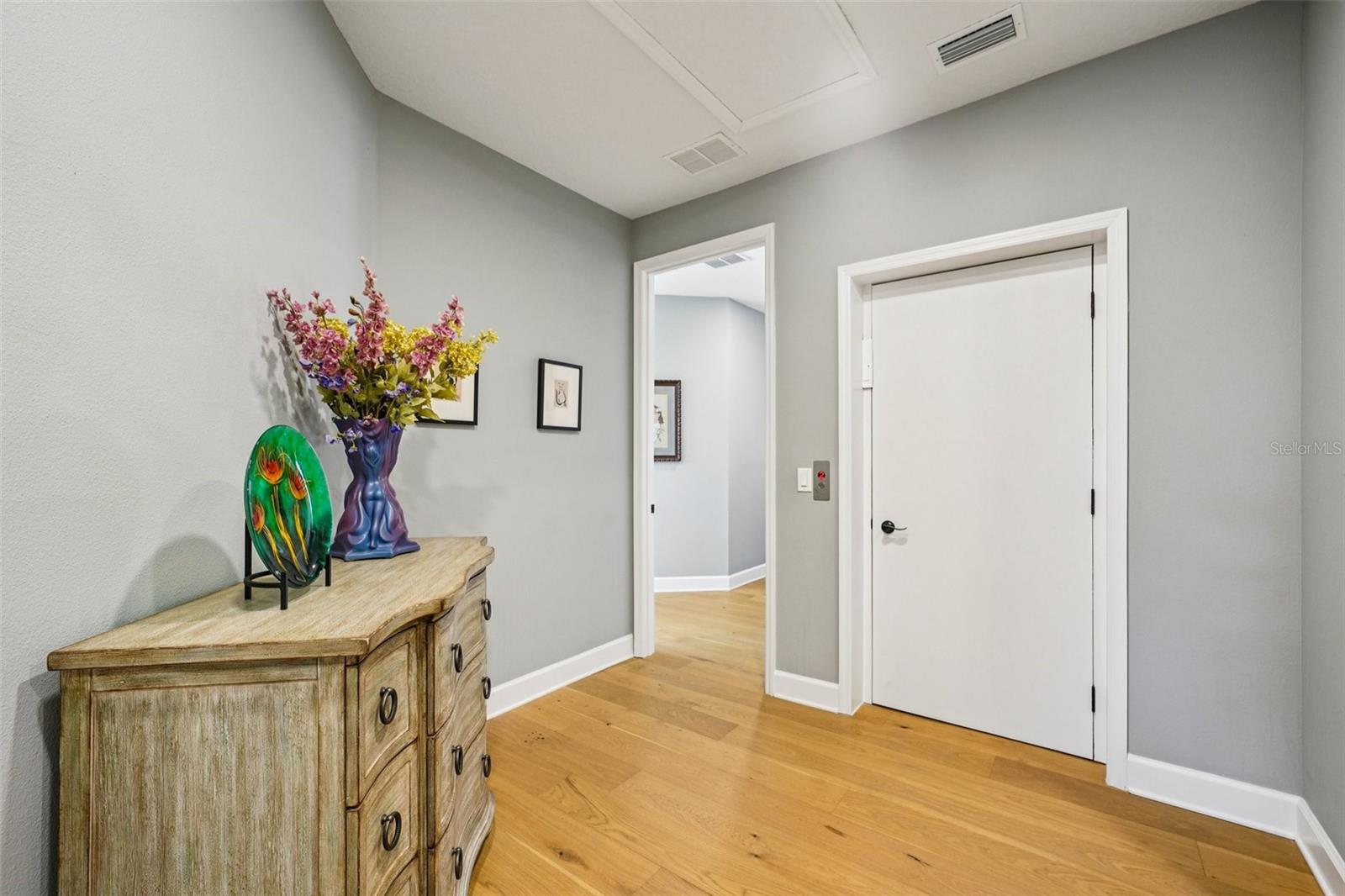 SAN RUFFINO II CONDO - Residential