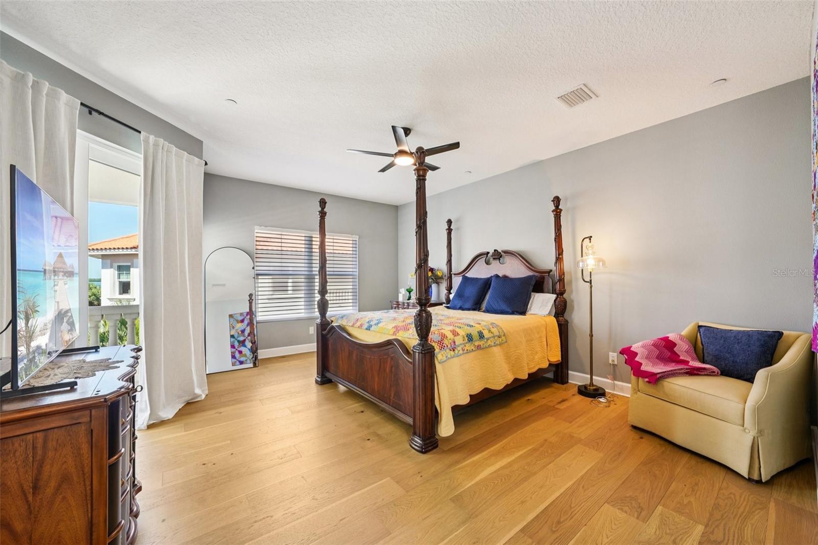 SAN RUFFINO II CONDO - Residential