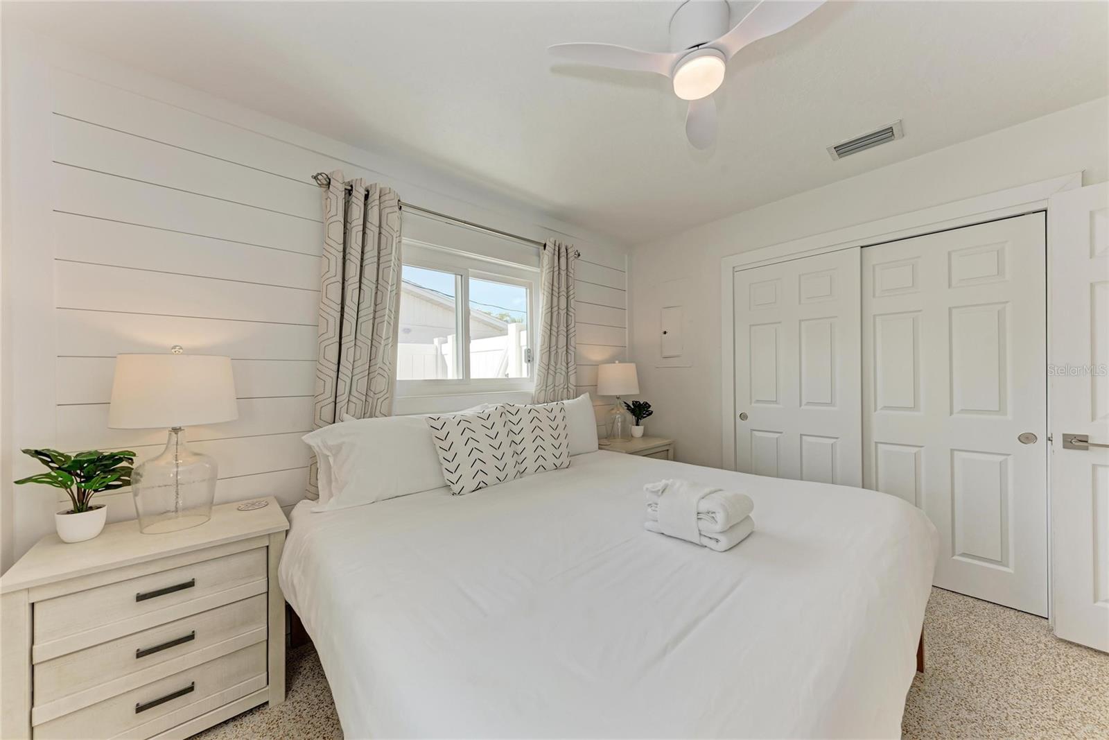 LAKE LA VISTA SUB, REP OF - Residential